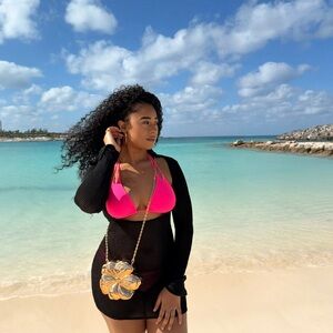 Gold Flower-Shaped purse